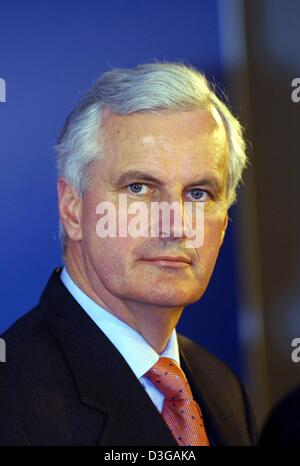 (Dpa) - Il nuovo ministro degli Esteri francese Michel Barnier ha illustrato a Berlino, 19 aprile 2004. Foto Stock