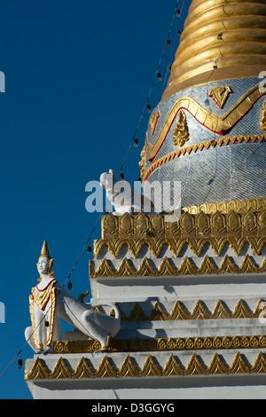 Un dettaglio della stupa di Wat Mo Paeng nella valle di Pai, Mae Hong Son provincia, Thailandia Foto Stock