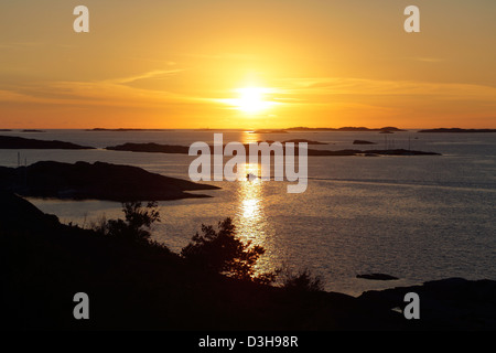 Marstrand, Svezia, Schaerenkueste al tramonto Foto Stock