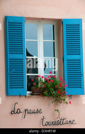 Piccolo e pittoresco villaggio di Tourette Var Provence Francia Foto Stock