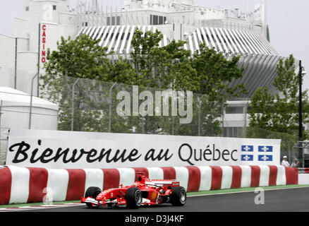 La foto mostra il tedesco pilota di Formula Uno Michael Schumacher della Ferrari in azione durante la prima sessione di prove libere a gara canadese via Gilles Villeneuve a Montreal, Canada, Venerdì, 10 giugno 2005. Il Gran Premio di F1 di Canada inizierà a Montreal Domenica, 12 giugno 2005. Foto Stock