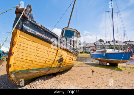 Yacht ormeggiati nell' estuario del fiume Soch Abersoch o Lleyn Peninsula LLyn Gwynedd il Nord del Galles GB UK EU Europe Foto Stock