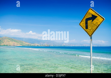 Areia Branca spiaggia tropicale nei pressi di Dili Timor orientale Foto Stock
