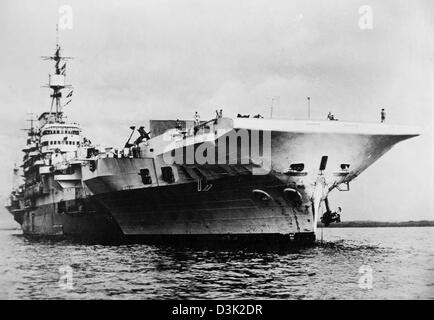 Royal Navy warship WW11 Foto Stock