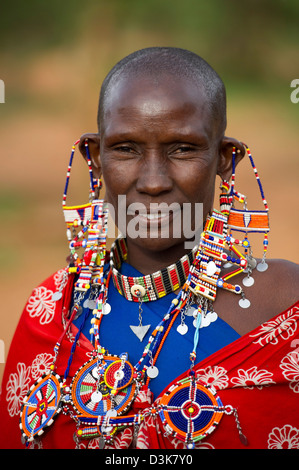 Donna Maasai, tutela di Selenkay, Kenya Foto Stock