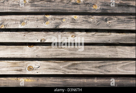 Vista della vecchia e meteo battuto scandole di legno. Può essere utilizzato come sfondo. Foto Stock