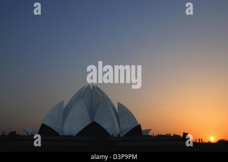 Tempio al tramonto, Lotus Temple, New Delhi, India Foto Stock