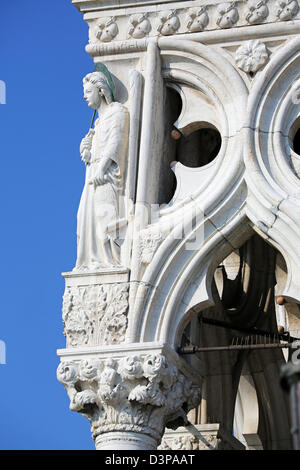 Architettura gotica veneziana del Palazzo Ducale di Venezia, Italia Foto Stock