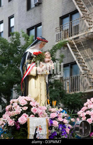 Annuale di Santa Rosa de Lima Estados Unidos EEUU processione in New York Foto Stock