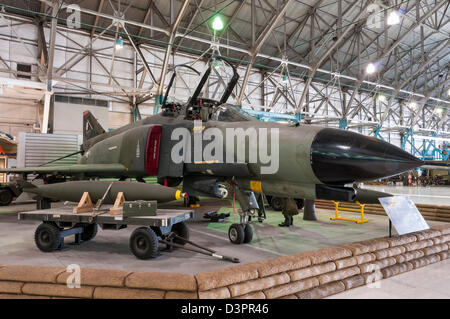 McDonnell Douglas F-4 Phantom II, Ali sopra le Montagne Rocciose Museo dell'aria e dello spazio, Denver, Colorado. Foto Stock