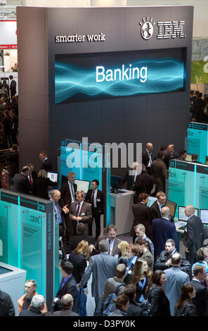 Hannover, Germania, IBM stand al CeBIT, bancaria Foto Stock