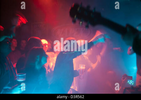 Poznan, Polonia, destinatari a un hip-hop concerto nel club di Reset Foto Stock