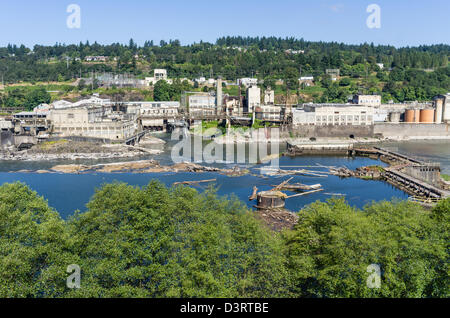 Oregon City, Oregon, il Williamette Falls si trova nei pressi di Oregon City sono la seconda più grande cade negli Stati Uniti Foto Stock