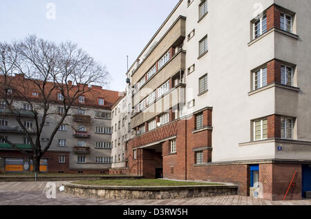 Vienna, Austria, nel distretto di Vienna Rabenhof road Foto Stock