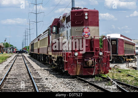 Vinny, 1953 GP-7 locomotiva diesel, Grapevine Vintage Railroad, Grapevine Texas Foto Stock