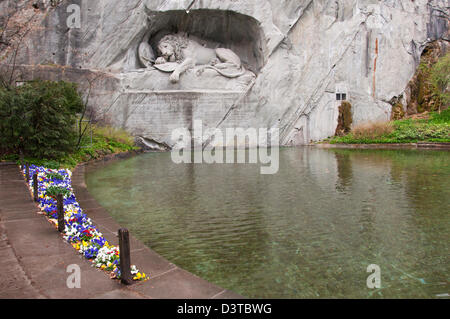 Una vista del Monumento del Leone a Lucerna Foto Stock