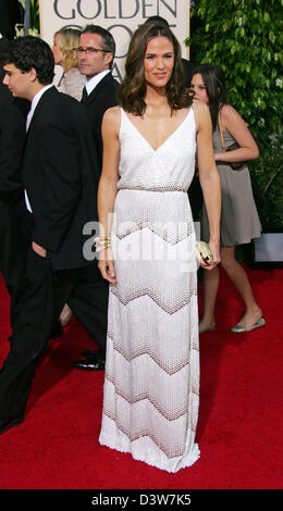 Noi attrice Jennifer Garner sorrisi per le telecamere come arriva al sessantaquattresimo Annuale di Golden Globes in Beverly Hills, CA, Stati Uniti, lunedì, 15 gennaio 2007. Foto: Hubert Boesl Foto Stock