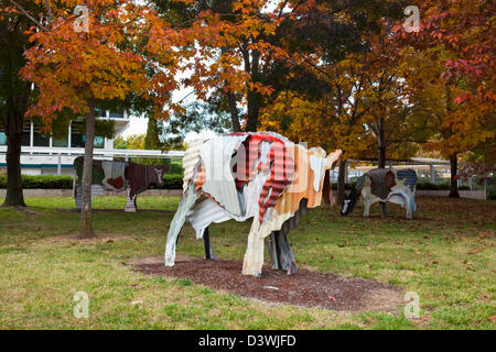 "Latte di mucca scultura di Jeff Thomson. Canberra, Australian Capital Territory (ACT), Australia Foto Stock