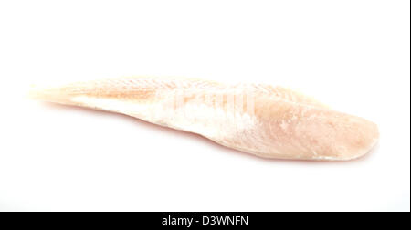 Filetto di pesce isolato su uno sfondo bianco Foto Stock