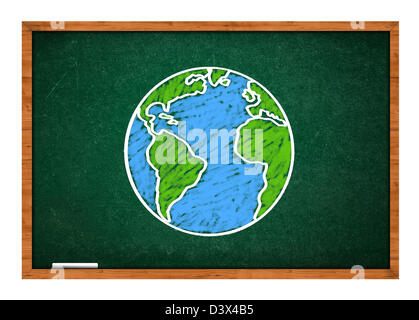 Disegno del pianeta terra su una scuola verde lavagna, geografia concetto di classe. Foto Stock