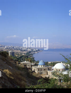Vista della città e del Mare di Galilea, Tiberias Mare di Galilea, Distretto Settentrionale, Israele Foto Stock