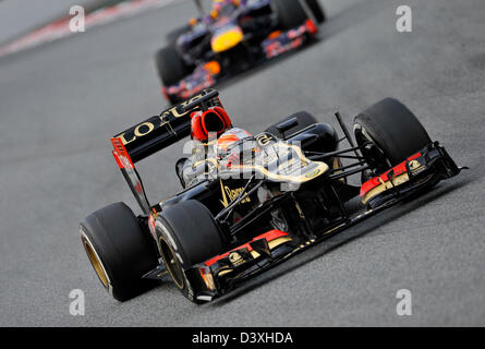 Romain Grosjean (FRA), Lotus e21durante la Formula Uno prove sul Circuito de Catalunya racetrack vicino a Barcellona nel febbraio 201 Foto Stock