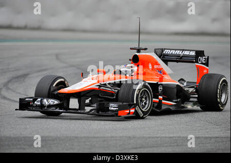 Max Chilton (GBR), Marussia Virgin MVR-02 durante la Formula Uno prove sul Circuito de Catalunya racetrack vicino a Barcelona, Spagna in Fe Foto Stock