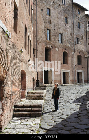 Mercati di Traiano (Mercati Traianei ) a Roma Italia. Costruito all'inizio del II secolo D.C. dall'imperatore Traiano. Foto Stock