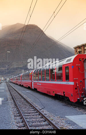 Bernina Express il trenino rosso, Svizzera Foto Stock