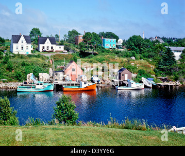 Nei pressi di Peggy's Cove;Canada, Nova Scotia;East Coast,Maritime,villaggio di pescatori, Turismo Foto Stock