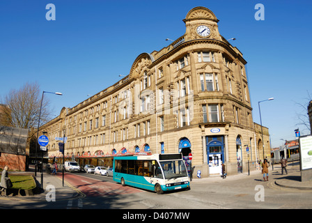 La stazione ferroviaria di Victoria nel centro di Manchester. Foto Stock
