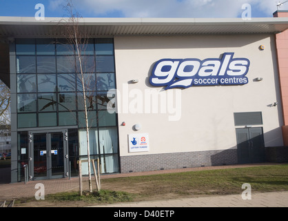 Gli obiettivi del centro di calcio sport edificio Ipswich, Suffolk, Inghilterra Foto Stock