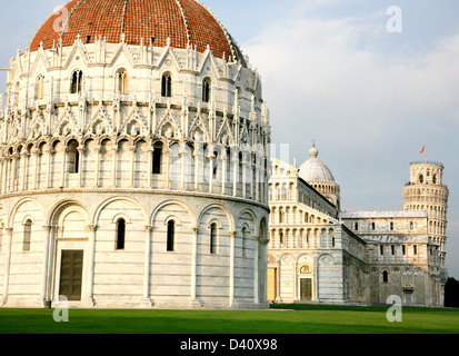 Torre pendente di Pisa. Piazza dei Miracoli piazza dei Miracoli, Italia. Foto Stock