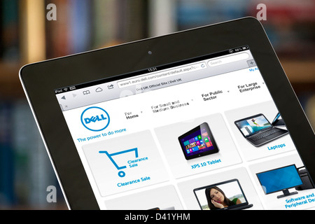 Il computer Dell è sito nel Regno Unito visti su un iPad 4 Foto Stock