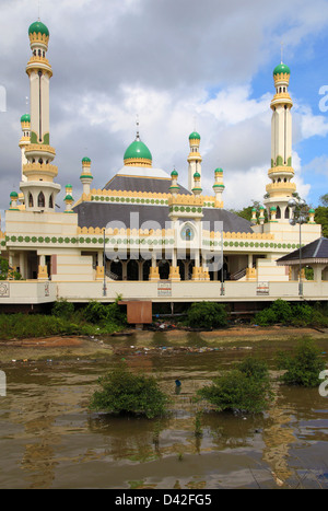 Brunei Bandar Seri Begawan, Kampong Ayer, acqua village, moschea, Foto Stock