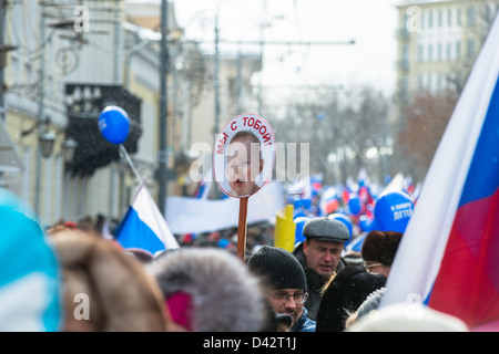 Dimostranti russo rally a sostegno degli Stati Uniti per l'adozione di divieto. Mosca, 2 marzo 2013 Foto Stock