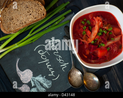 Russo e ucraino zuppa rossa 'borsch'. Foto Stock