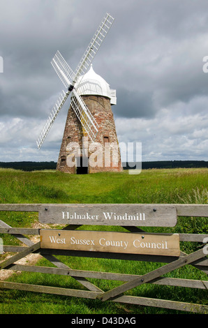 Il mulino a vento di Halnaker nel West Sussex Foto Stock