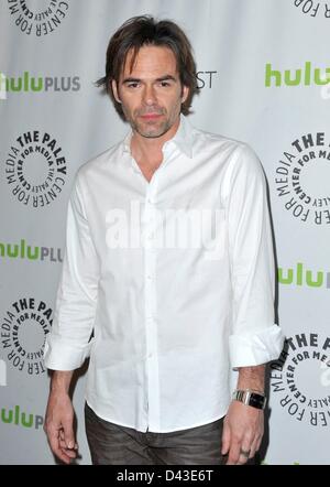 Billy Burke presso gli arrivi per pannello di rivoluzione al trentesimo Paleyfest annuale William S. Paley Television Festival - PALEYFEST 2013, Saban Theatre di Los Angeles, CA il 2 marzo 2013. Foto di: Dee Cercone/Everett Collection Foto Stock