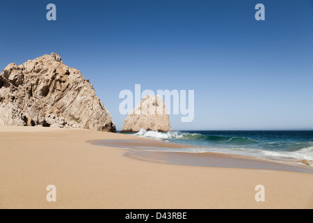 Divorzio (spiaggia Playa del Divorcio) a Los Cabos nell'Oceano Pacifico, Messico Foto Stock