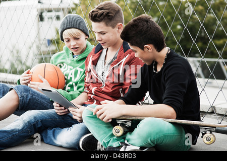 Ragazzi, Mannheim, Baden-Württemberg, Germania Foto Stock