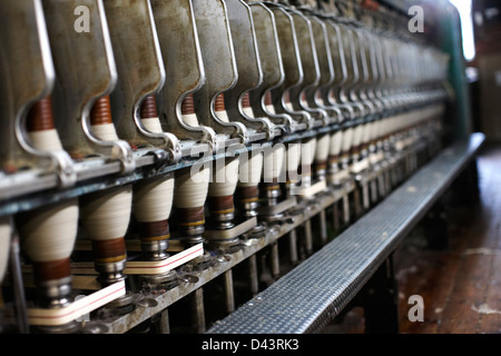 Lana industriale macchina di filatura, Ontario, Canada Foto Stock