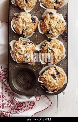 Lo stagno di muffin ai mirtilli Foto Stock