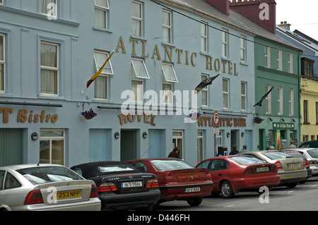 Atlantic Hotel, Main Street Clifden Town in Connemara, Co Galway, Irlanda Foto Stock