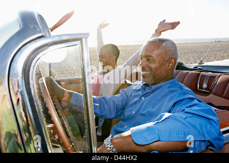 Coppia nero convertibile di guida Foto Stock