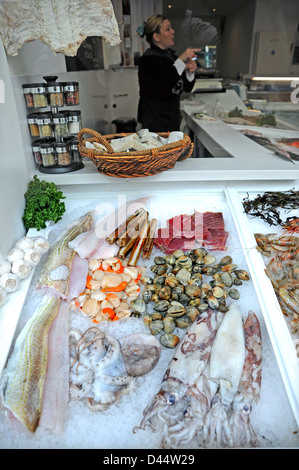 O'Fishly Healthy fishmonger shop St James's Street a Kemp Town Brighton Regno Unito (ora chiuso) Foto Stock