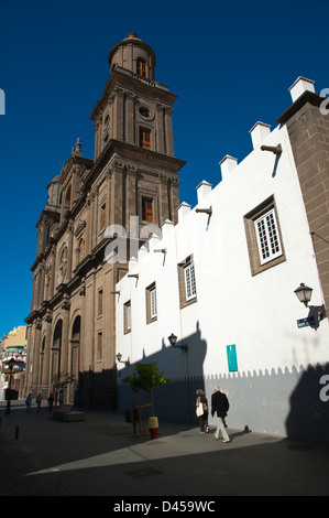 Plaza de Santa Ana square quartiere di Vegueta a Las Palmas de Gran Canaria città Gran Canaria Island nelle Isole Canarie Spagna Europa Foto Stock