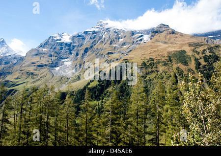 Montagne Alpine da strada alpina del Grossglockner Foto Stock