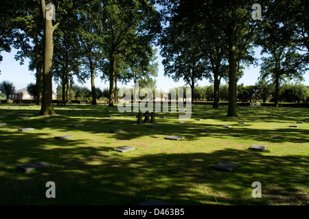 Langemarck cimitero tedesco nelle Fiandre una prima Guerra Mondiale sito Foto Stock