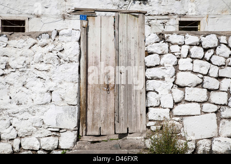 Dettaglio di una porta, città di Kars, nord-Anatolia orientale, Turchia, Asia Foto Stock